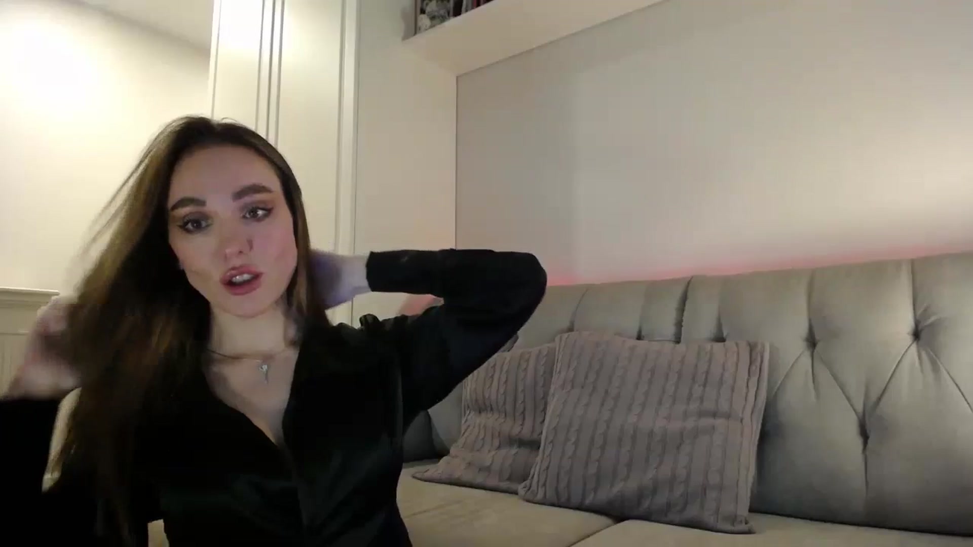 Gallery image thumbnail from Elysewine's myfreecams stream on, 03/23/2024, 05:03 image 14 of 20