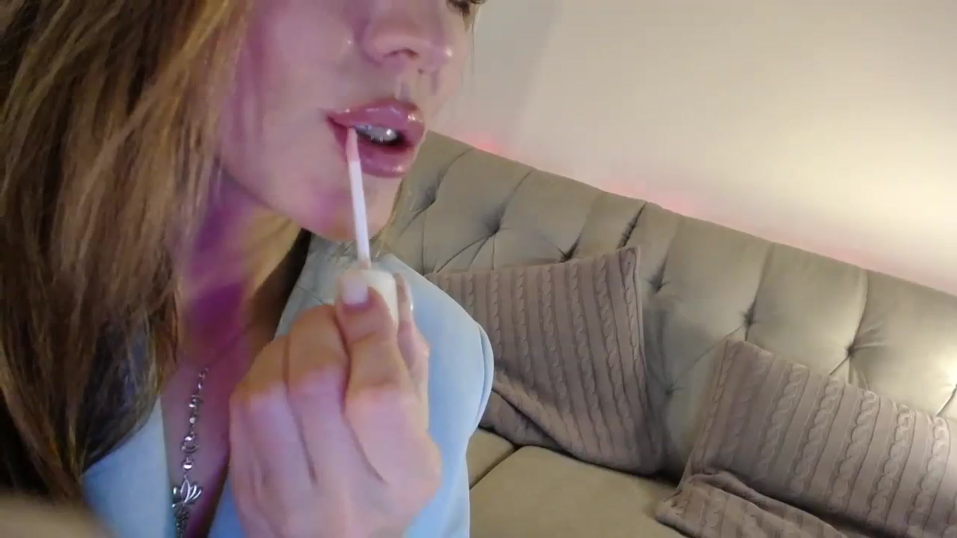 Gallery image thumbnail from Elysewine's myfreecams stream on, 04/06/2024, 05:40 image 14 of 20