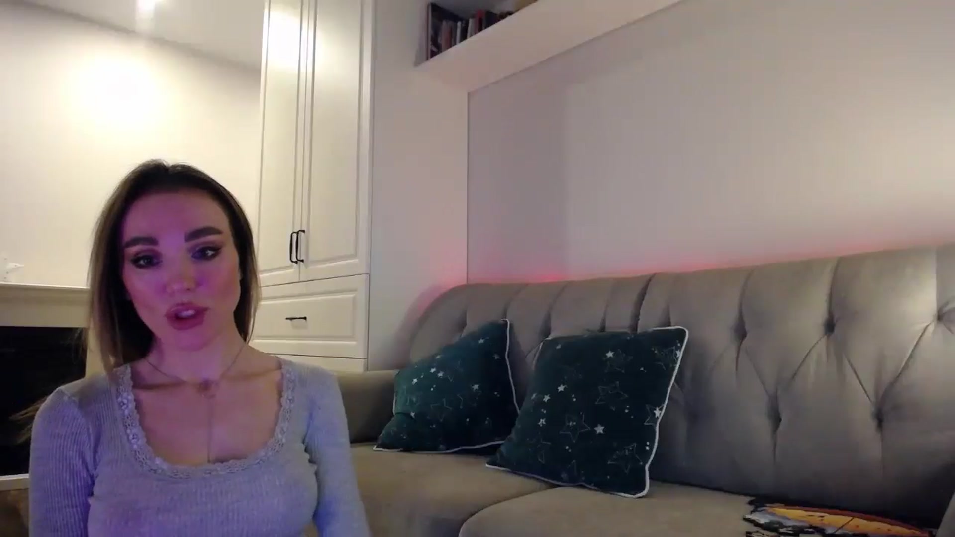 Gallery image thumbnail from Elysewine's myfreecams stream on, 04/27/2024, 06:21 image 3 of 20