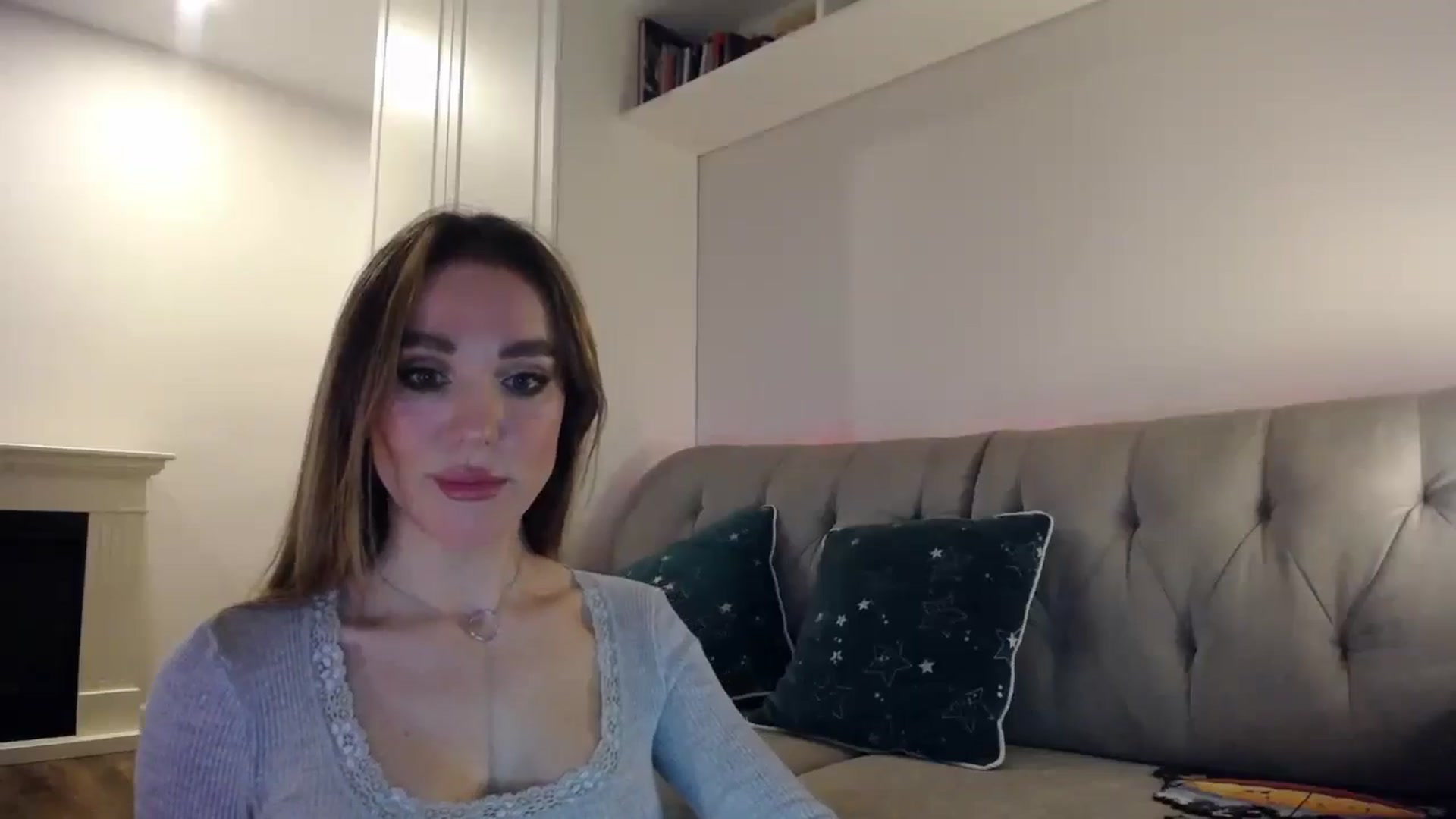 Gallery image thumbnail from Elysewine's myfreecams stream on, 04/27/2024, 06:21 image 11 of 20