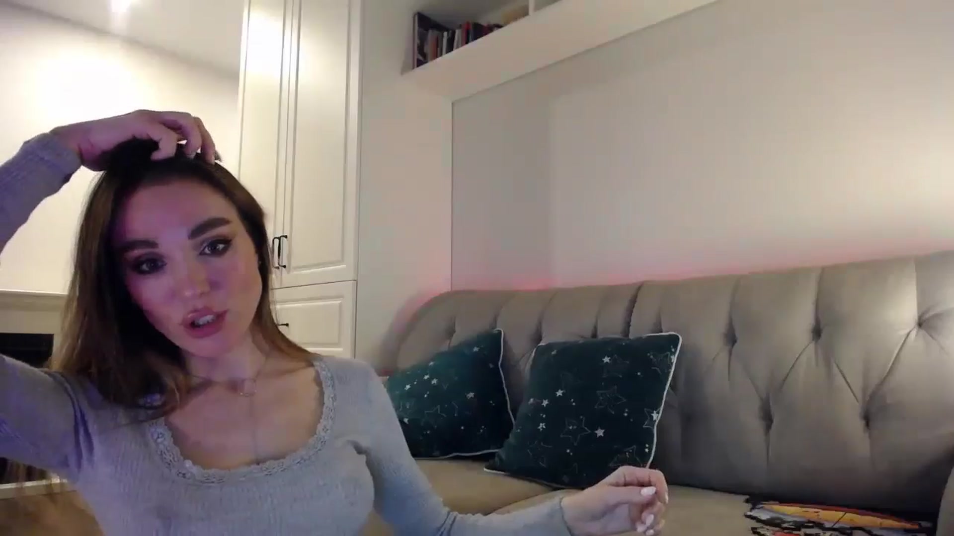 Gallery image thumbnail from Elysewine's myfreecams stream on, 04/27/2024, 06:21 image 14 of 20