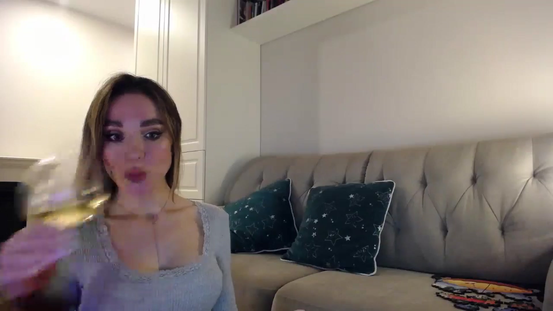 Gallery image thumbnail from Elysewine's myfreecams stream on, 04/27/2024, 06:21 image 8 of 20