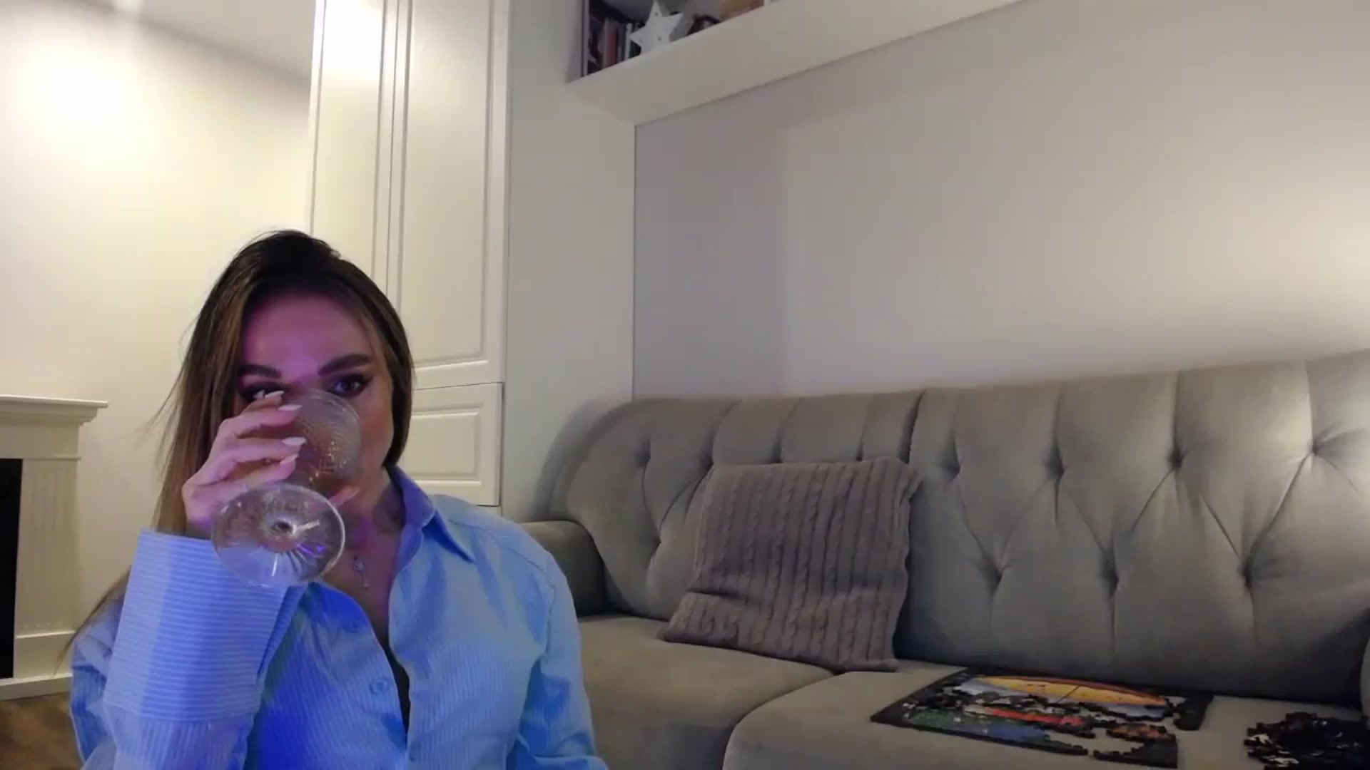 Gallery image thumbnail from Elysewine's myfreecams stream on, 04/28/2024, 04:05 image 13 of 20