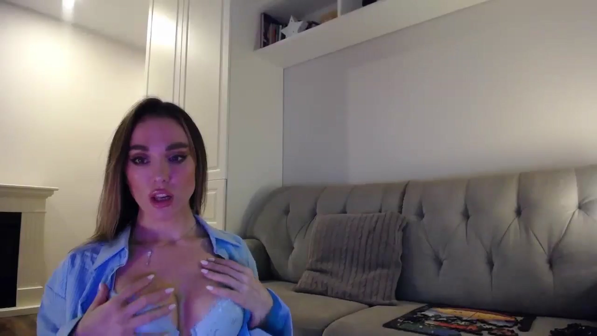 Gallery image thumbnail from Elysewine's myfreecams stream on, 04/28/2024, 04:46 image 10 of 20
