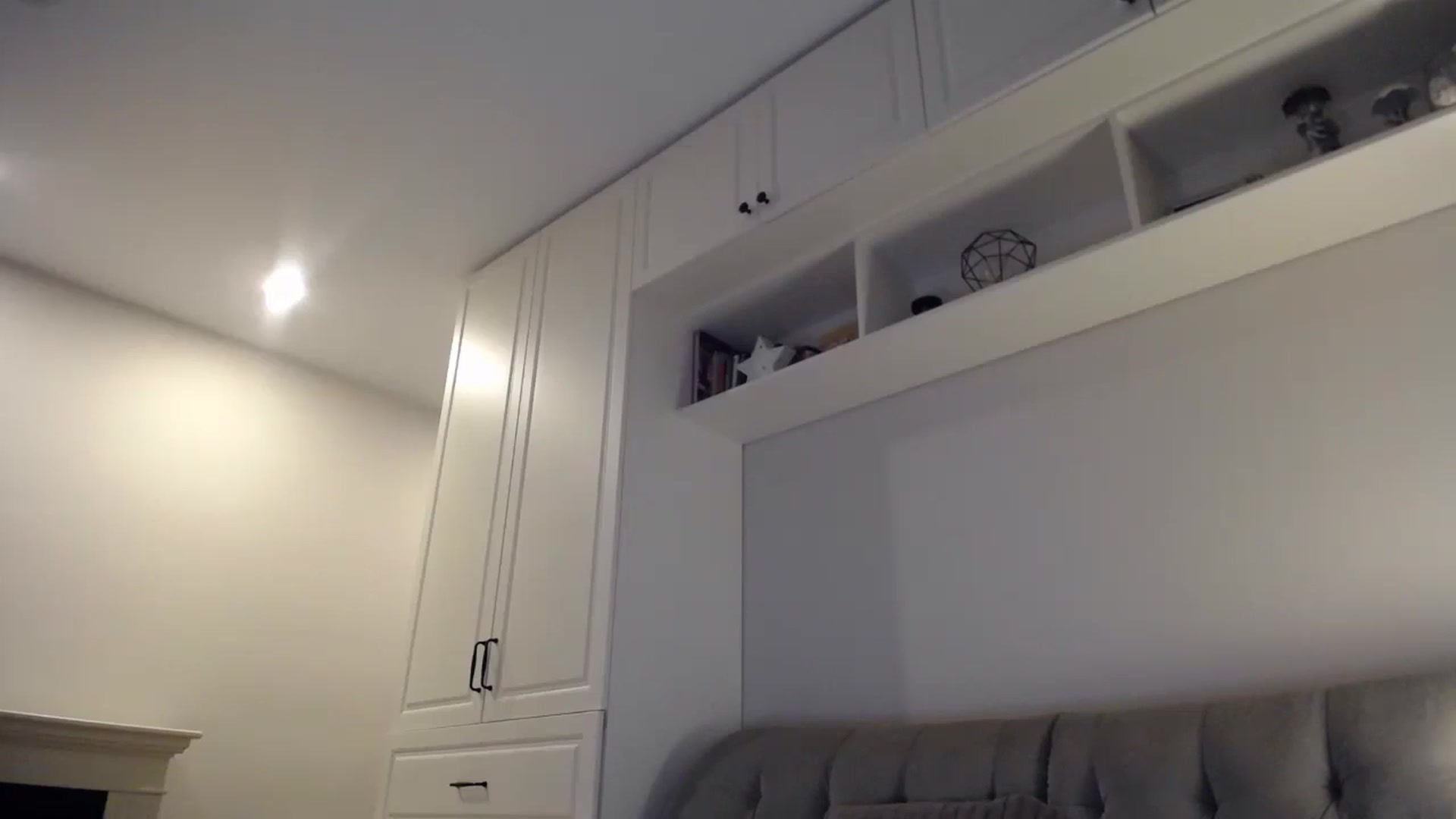 Gallery image thumbnail from Elysewine's myfreecams stream on, 04/28/2024, 04:46 image 9 of 20
