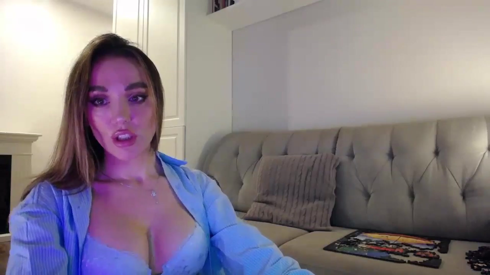 Gallery image thumbnail from Elysewine's myfreecams stream on, 04/28/2024, 04:46 image 15 of 20