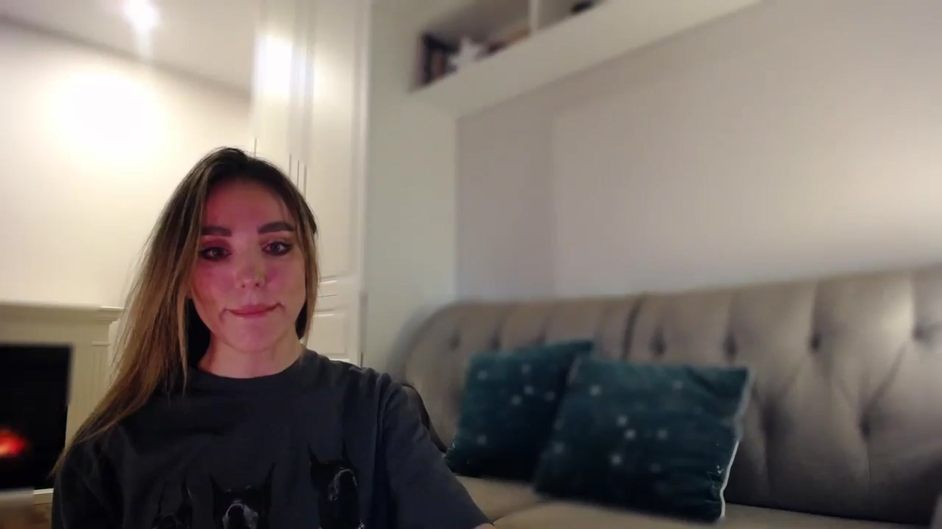 Gallery image thumbnail from Elysewine's myfreecams stream on, 05/04/2024, 04:37 image 19 of 20