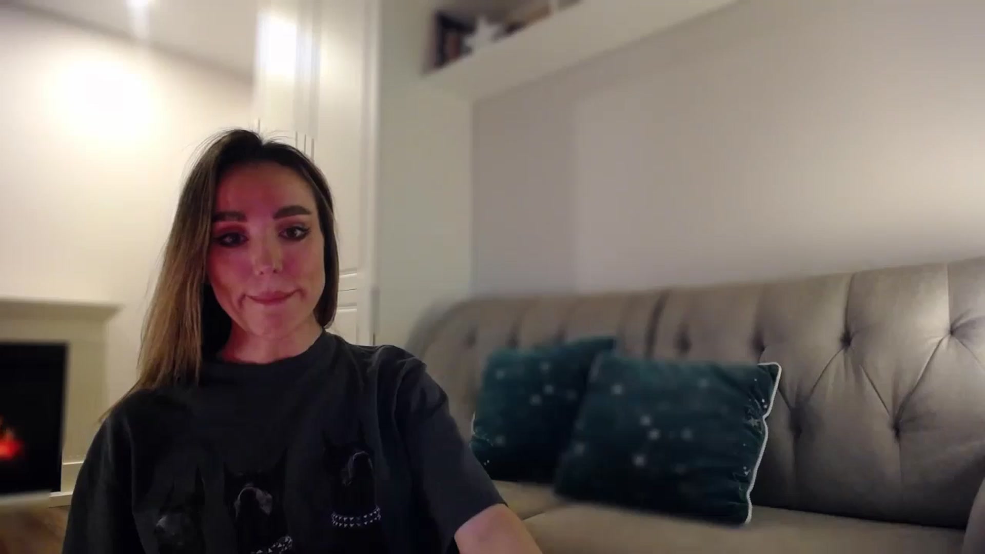 Gallery image thumbnail from Elysewine's myfreecams stream on, 05/04/2024, 04:37 image 12 of 20