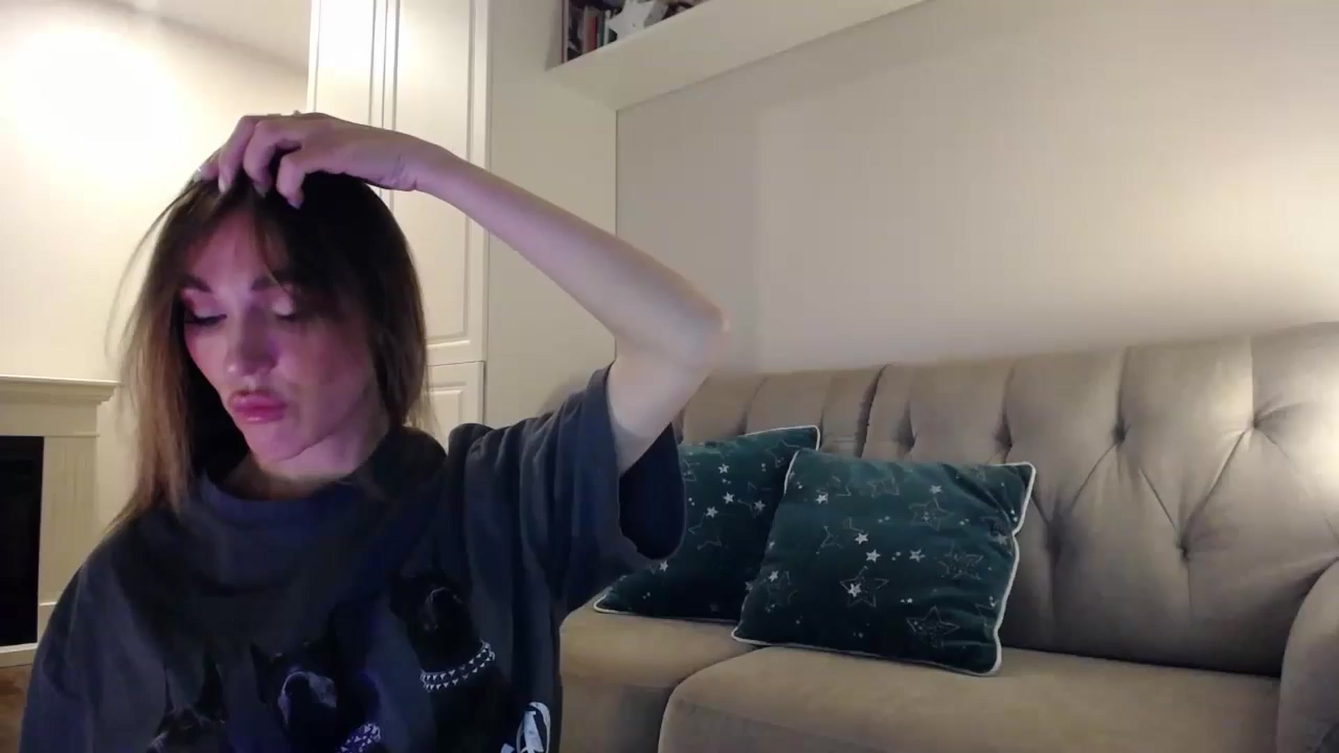 Gallery image thumbnail from Elysewine's myfreecams stream on, 05/04/2024, 04:58 image 16 of 20