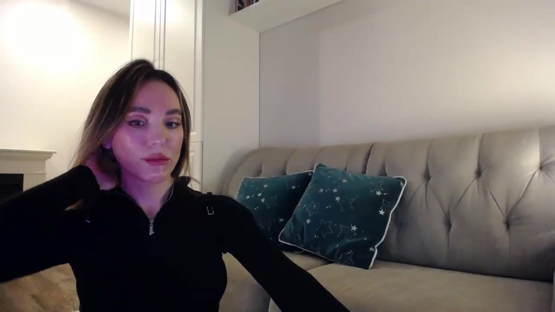 Gallery image thumbnail from Elysewine's myfreecams stream on, 05/05/2024, 03:58 image 13 of 20