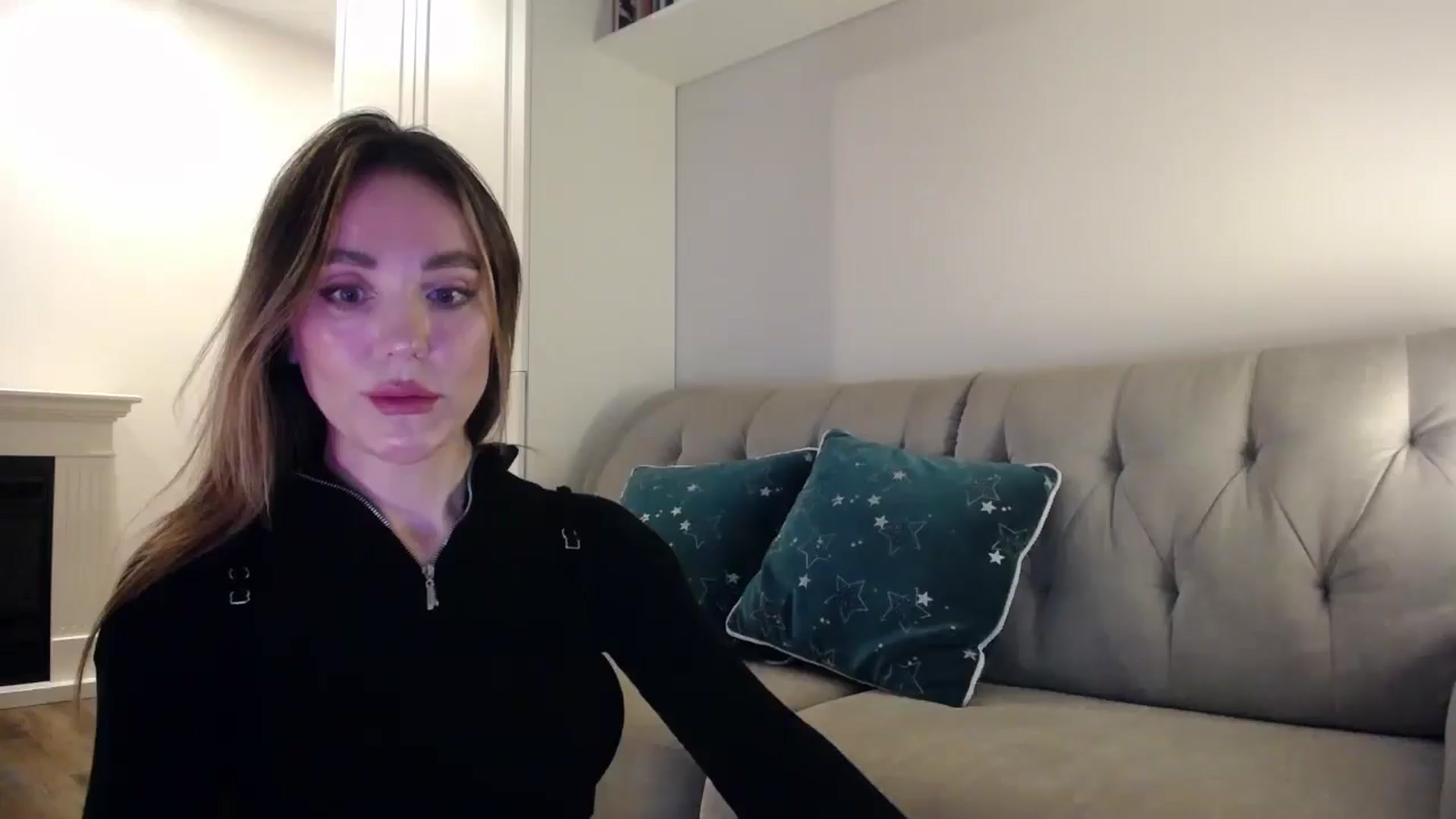 Gallery image thumbnail from Elysewine's myfreecams stream on, 05/05/2024, 03:58 image 18 of 20