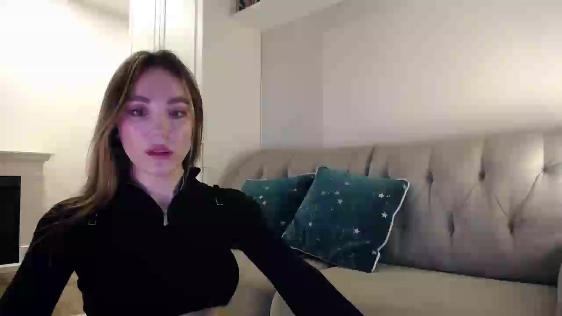 Gallery image thumbnail from Elysewine's myfreecams stream on, 05/05/2024, 03:58 image 15 of 20