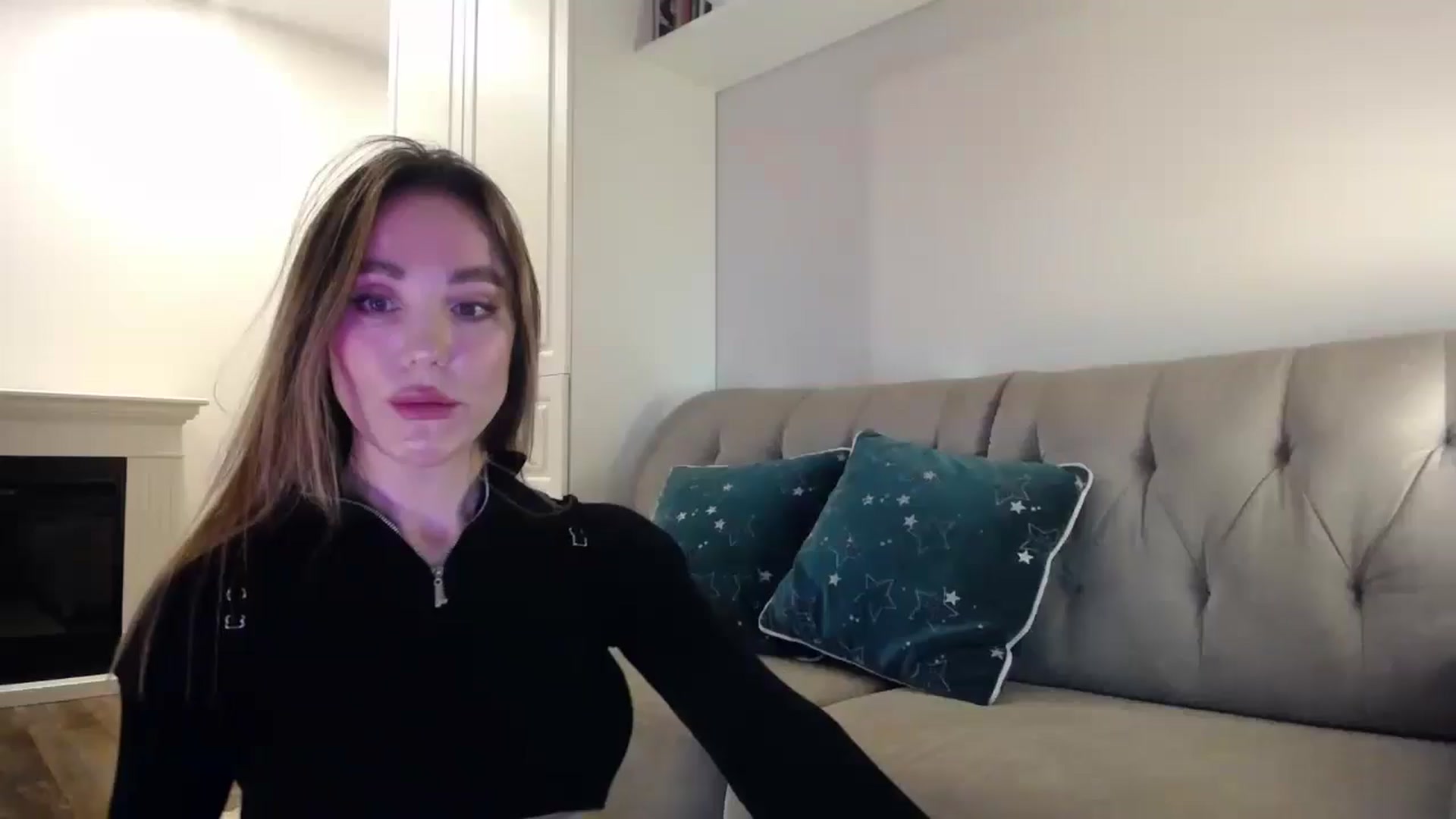 Gallery image thumbnail from Elysewine's myfreecams stream on, 05/05/2024, 03:58 image 5 of 20
