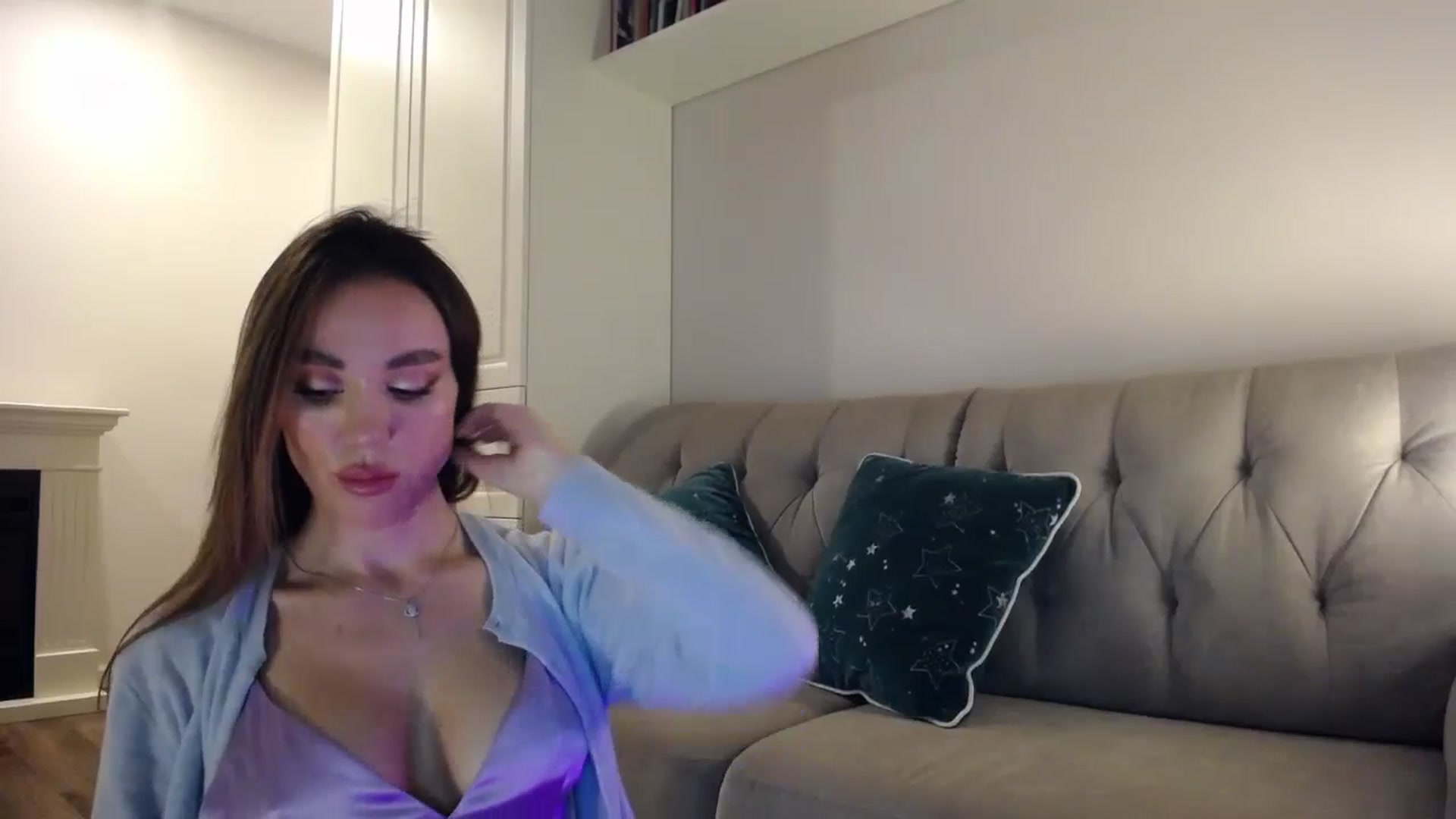 Gallery image thumbnail from Elysewine's myfreecams stream on, 05/11/2024, 05:15 image 2 of 20