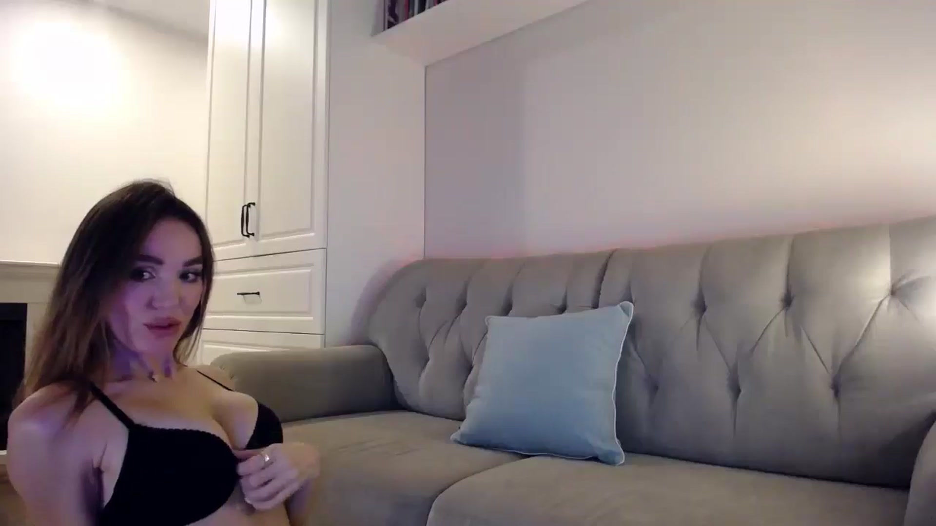 Gallery image thumbnail from Elysewine's myfreecams stream on, 05/18/2024, 05:42 image 19 of 20