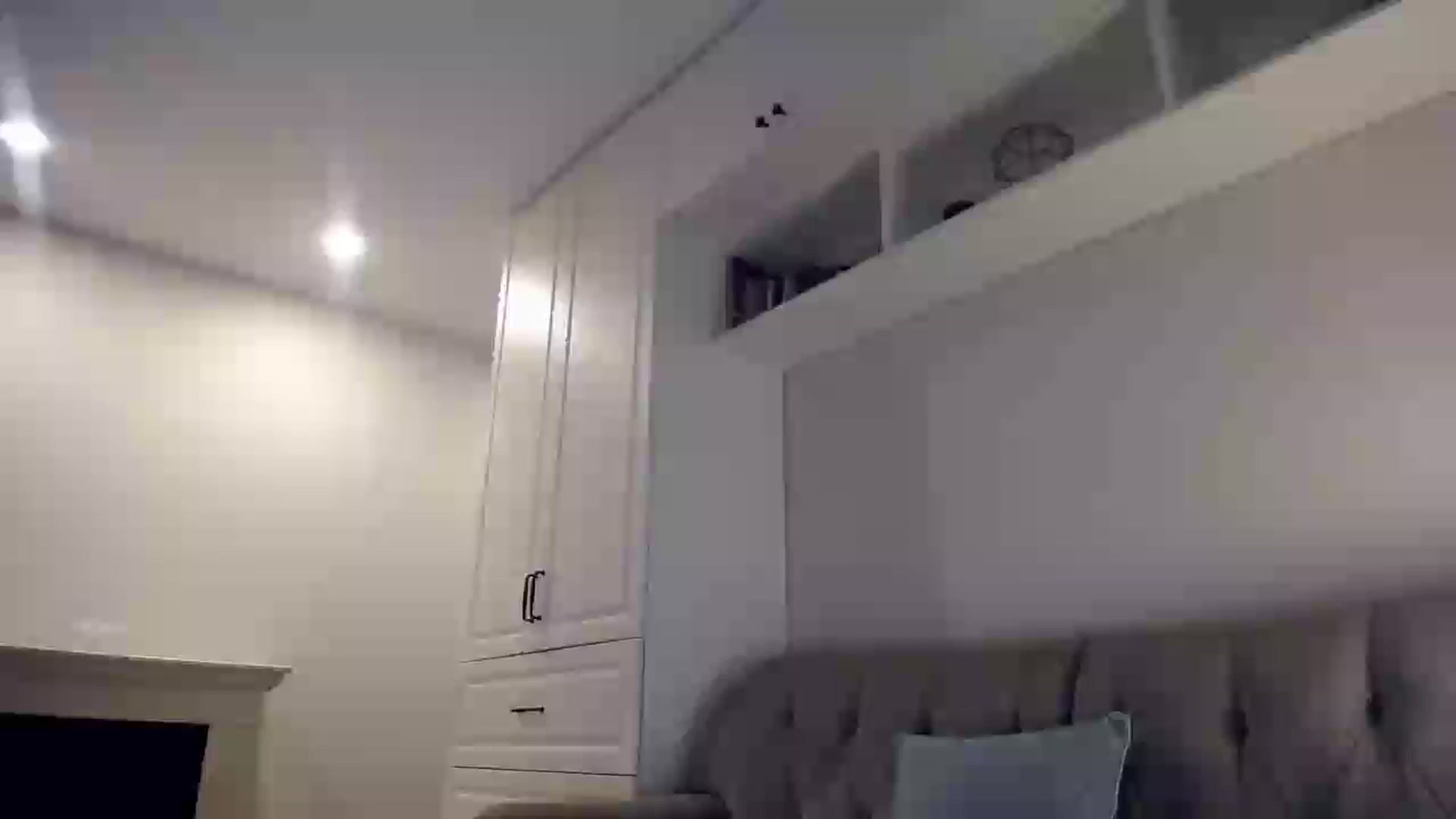 Gallery image thumbnail from Elysewine's myfreecams stream on, 05/18/2024, 05:42 image 9 of 20