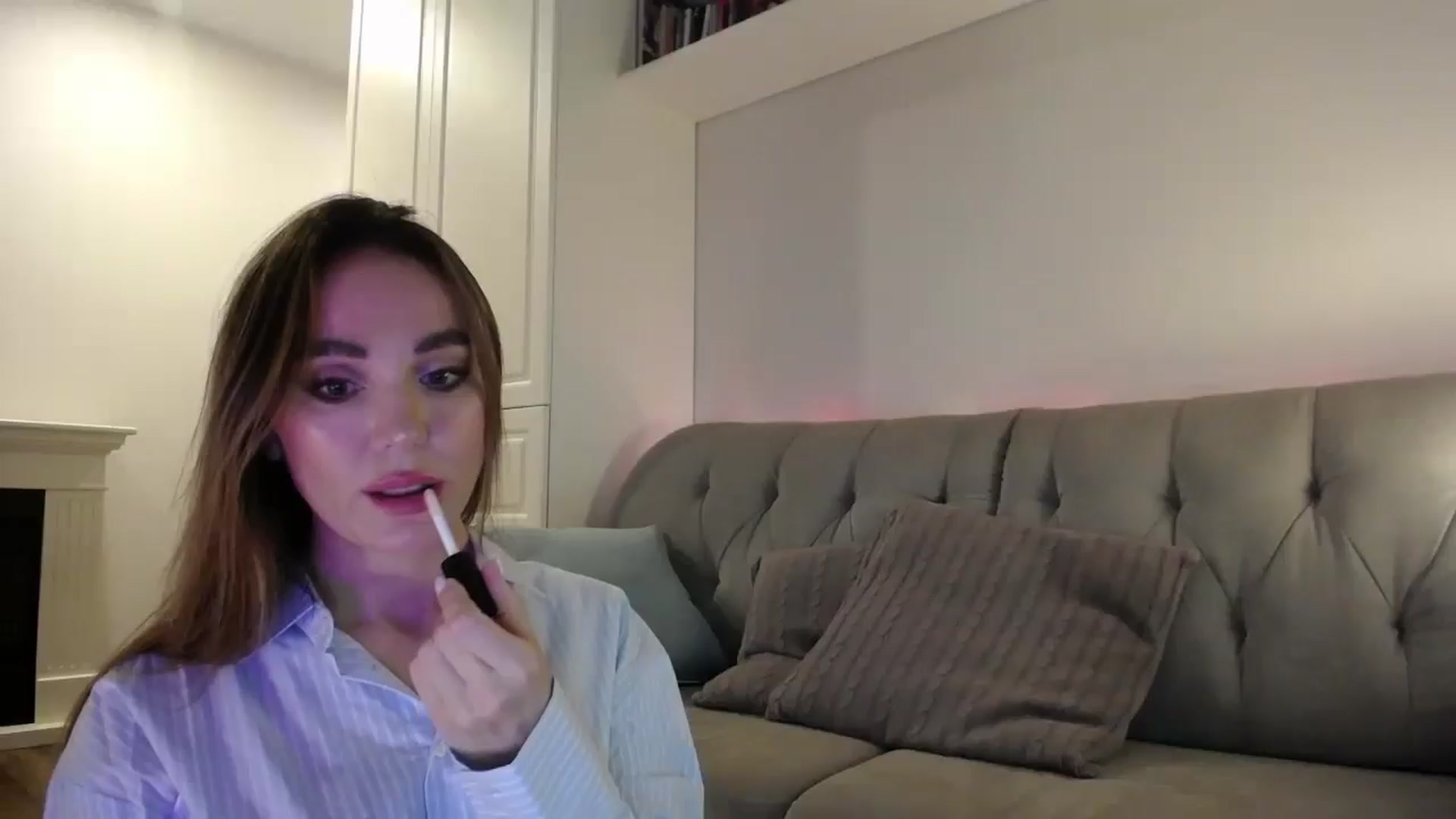 Gallery image thumbnail from Elysewine's myfreecams stream on, 05/19/2024, 05:41 image 1 of 20