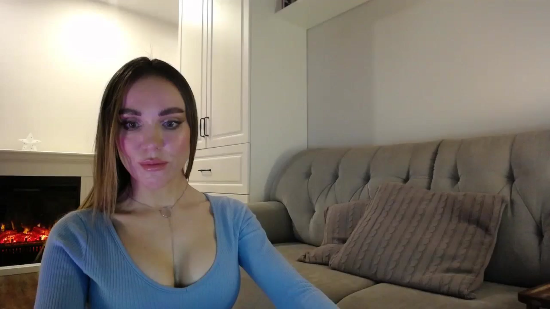 Gallery image thumbnail from Elysewine's myfreecams stream on, 05/25/2024, 05:39 image 7 of 20