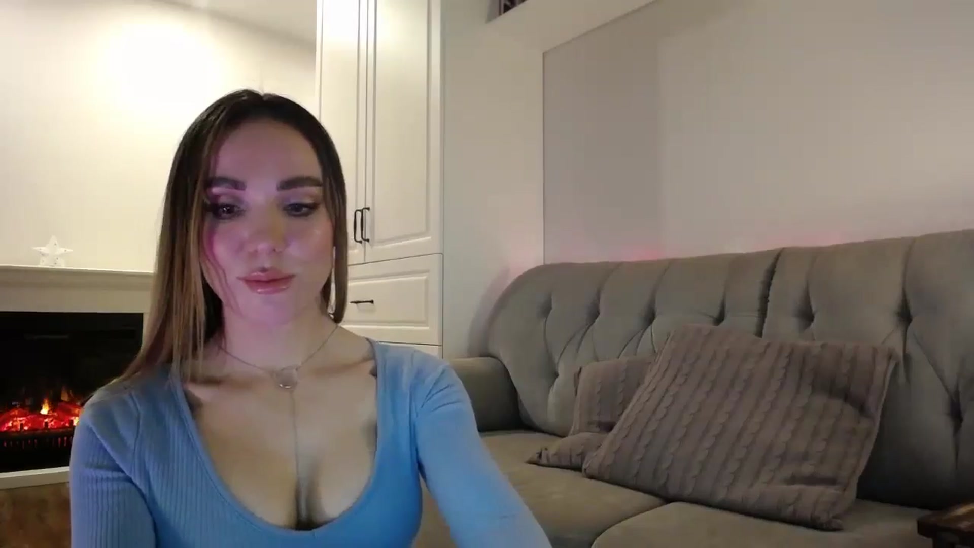 Gallery image thumbnail from Elysewine's myfreecams stream on, 05/25/2024, 05:39 image 11 of 20