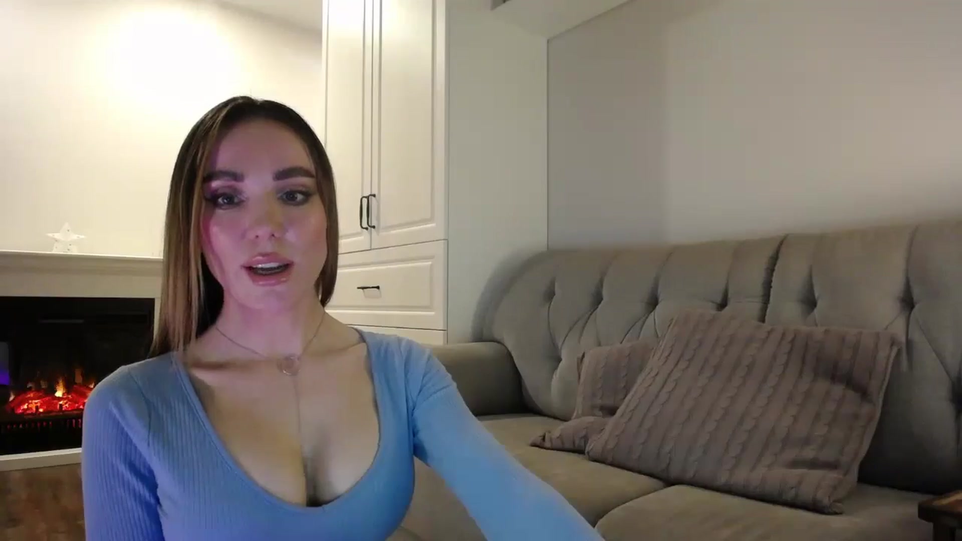 Gallery image thumbnail from Elysewine's myfreecams stream on, 05/25/2024, 05:39 image 20 of 20