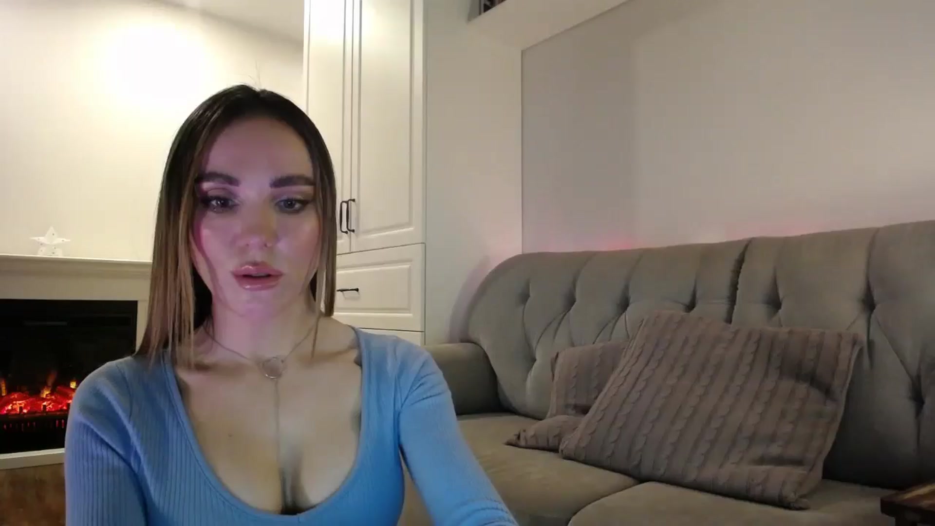 Gallery image thumbnail from Elysewine's myfreecams stream on, 05/25/2024, 05:39 image 8 of 20