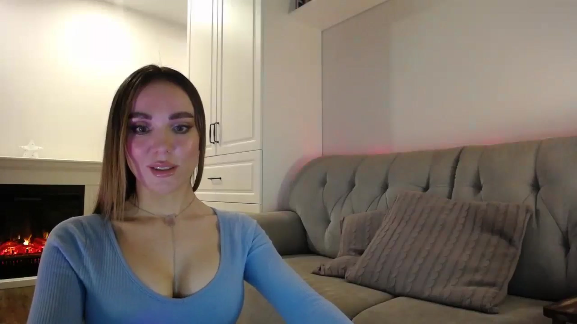 Gallery image thumbnail from Elysewine's myfreecams stream on, 05/25/2024, 05:39 image 12 of 20