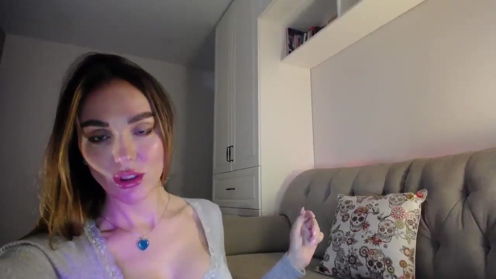 Gallery image thumbnail from Elysewine's myfreecams stream on, 06/15/2024, 05:53 image 3 of 20