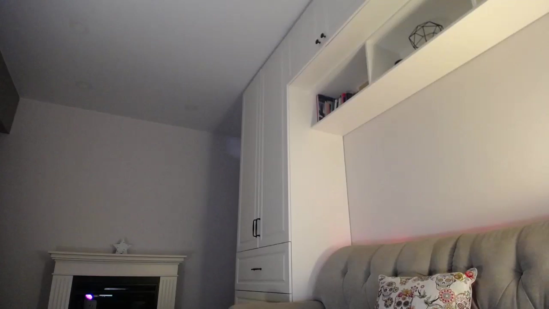Gallery image thumbnail from Elysewine's myfreecams stream on, 06/15/2024, 05:53 image 2 of 20