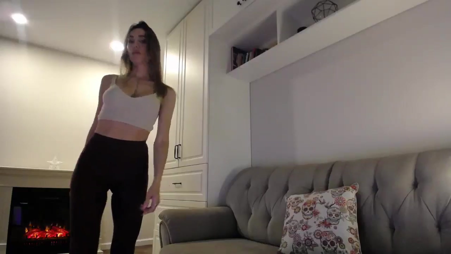 Gallery image thumbnail from Elysewine's myfreecams stream on, 06/16/2024, 05:11 image 9 of 20