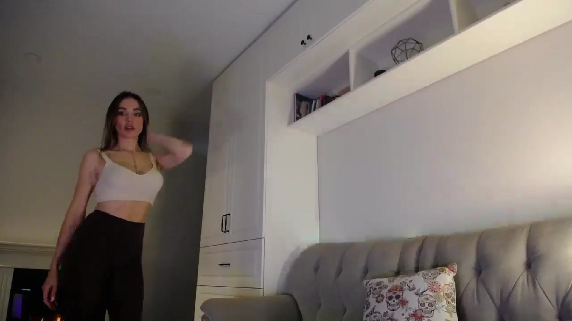 Gallery image thumbnail from Elysewine's myfreecams stream on, 06/16/2024, 05:11 image 10 of 20