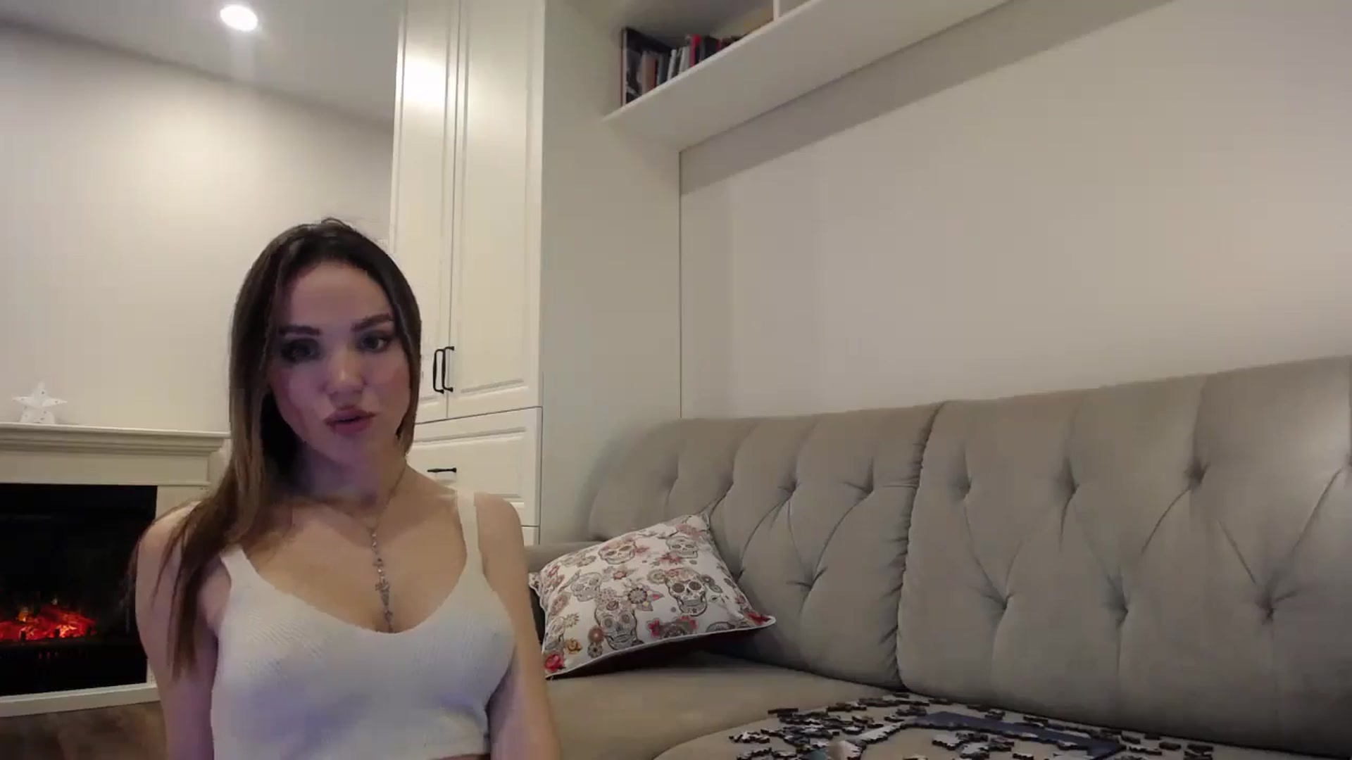 Gallery image thumbnail from Elysewine's myfreecams stream on, 06/16/2024, 05:11 image 4 of 20