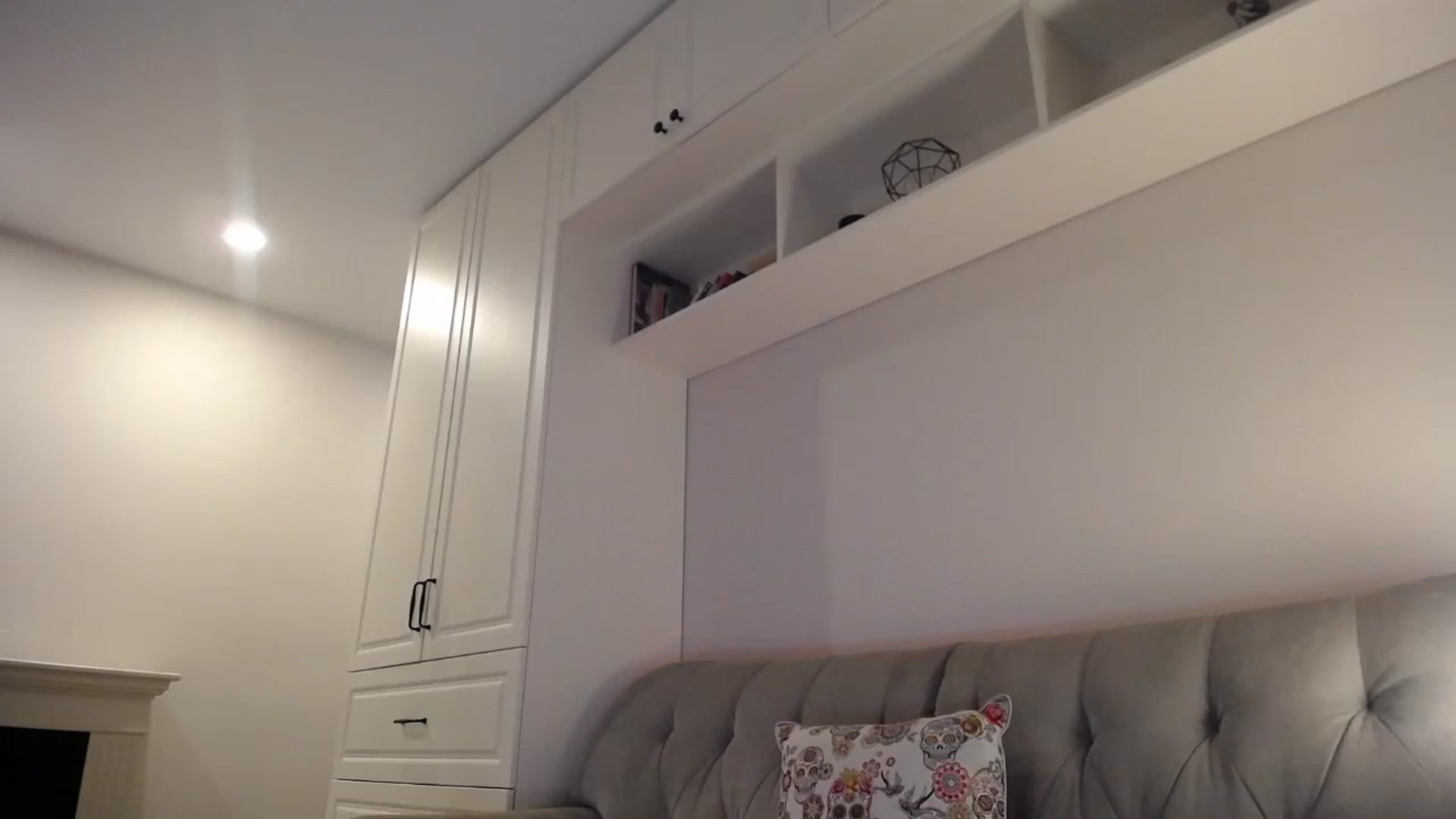Gallery image thumbnail from Elysewine's myfreecams stream on, 06/22/2024, 06:21 image 2 of 20