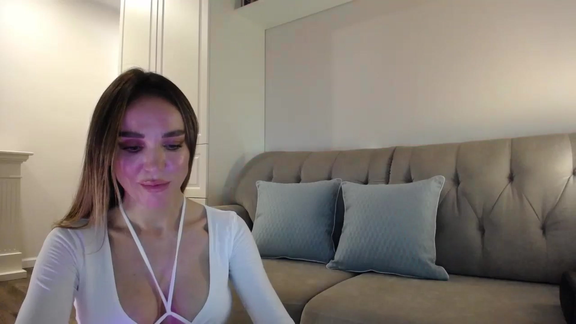 Gallery image thumbnail from Elysewine's myfreecams stream on, 07/06/2024, 05:22 image 7 of 20