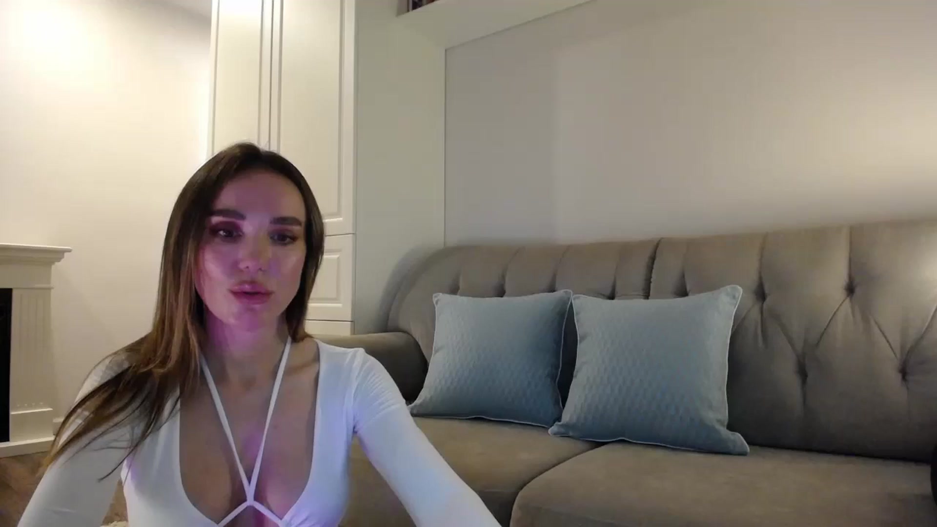 Gallery image thumbnail from Elysewine's myfreecams stream on, 07/06/2024, 05:22 image 19 of 20