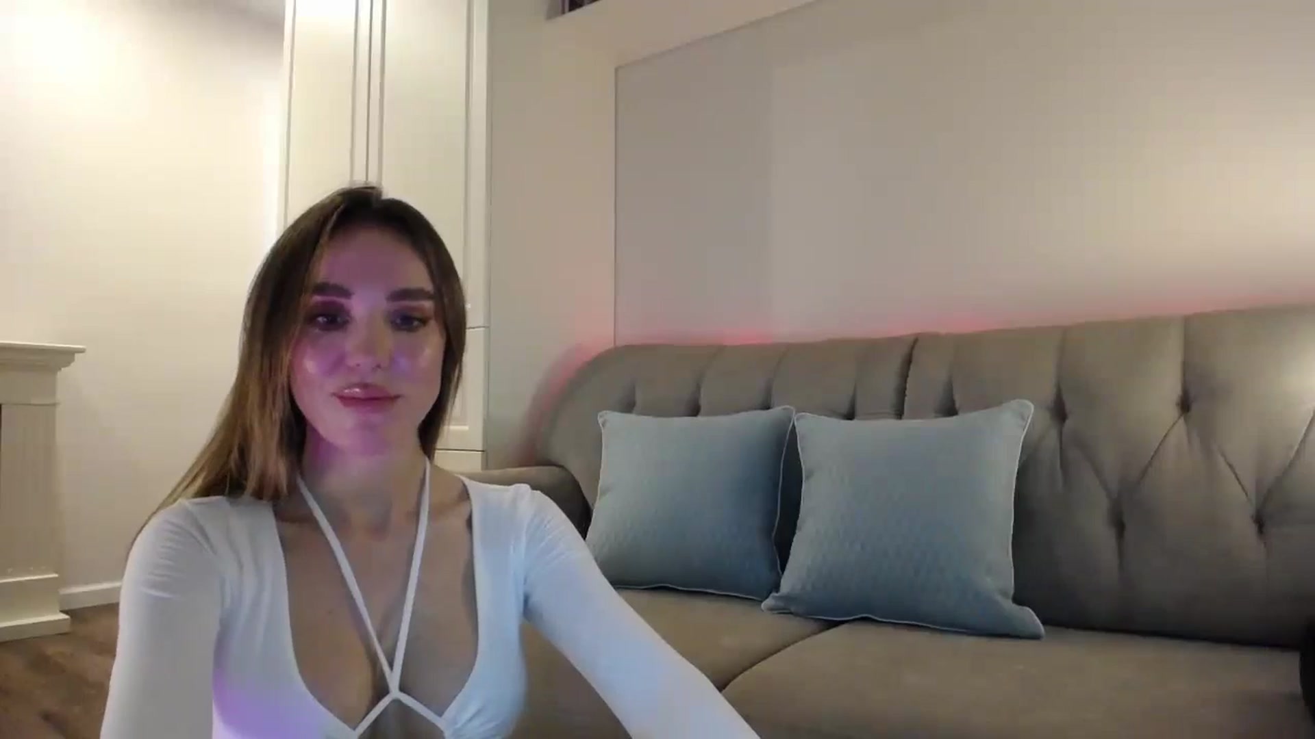 Gallery image thumbnail from Elysewine's myfreecams stream on, 07/06/2024, 05:22 image 10 of 20