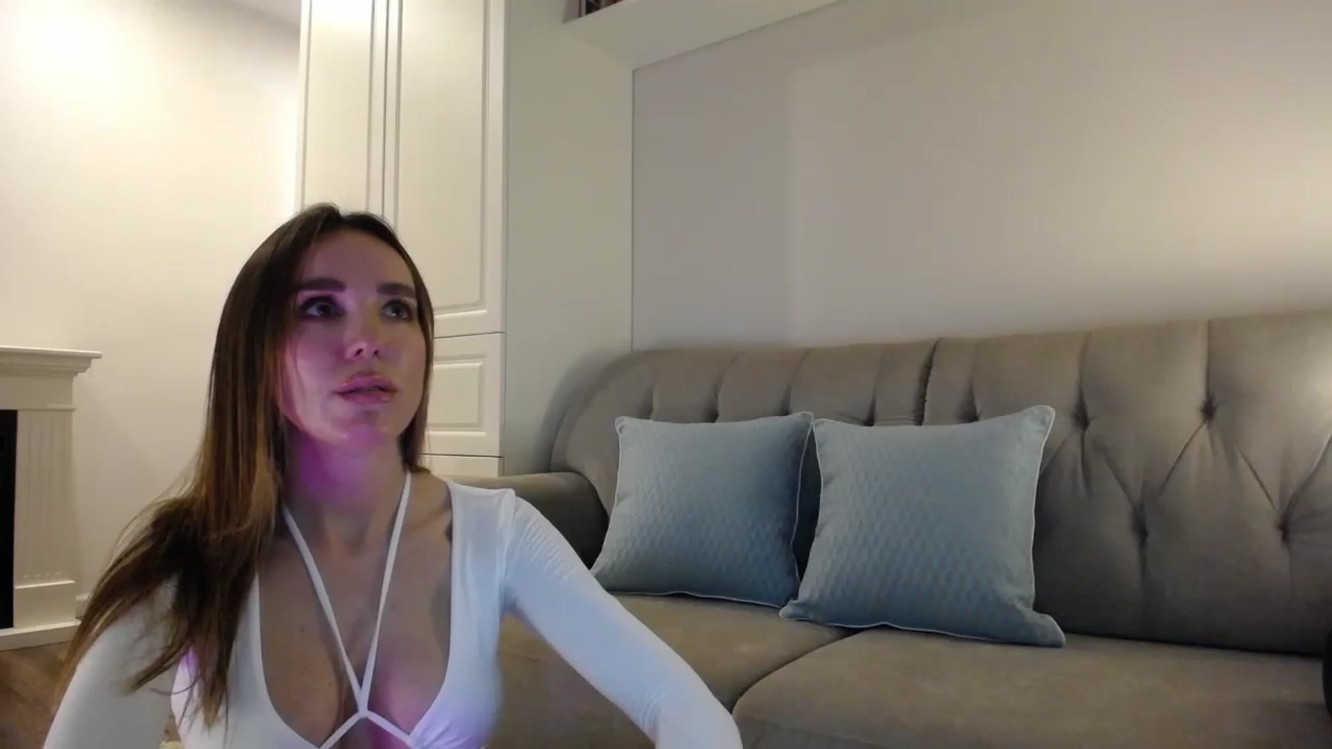 Gallery image thumbnail from Elysewine's myfreecams stream on, 07/06/2024, 05:22 image 17 of 20