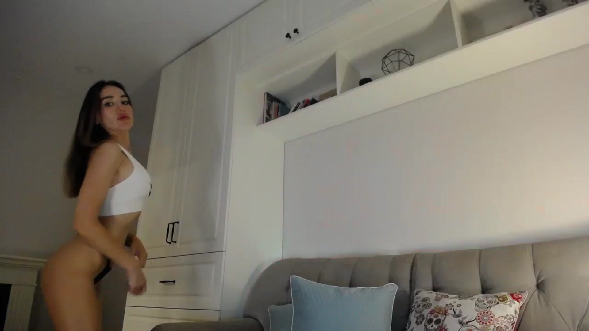 Gallery image thumbnail from Elysewine's myfreecams stream on, 07/07/2024, 03:02 image 4 of 20