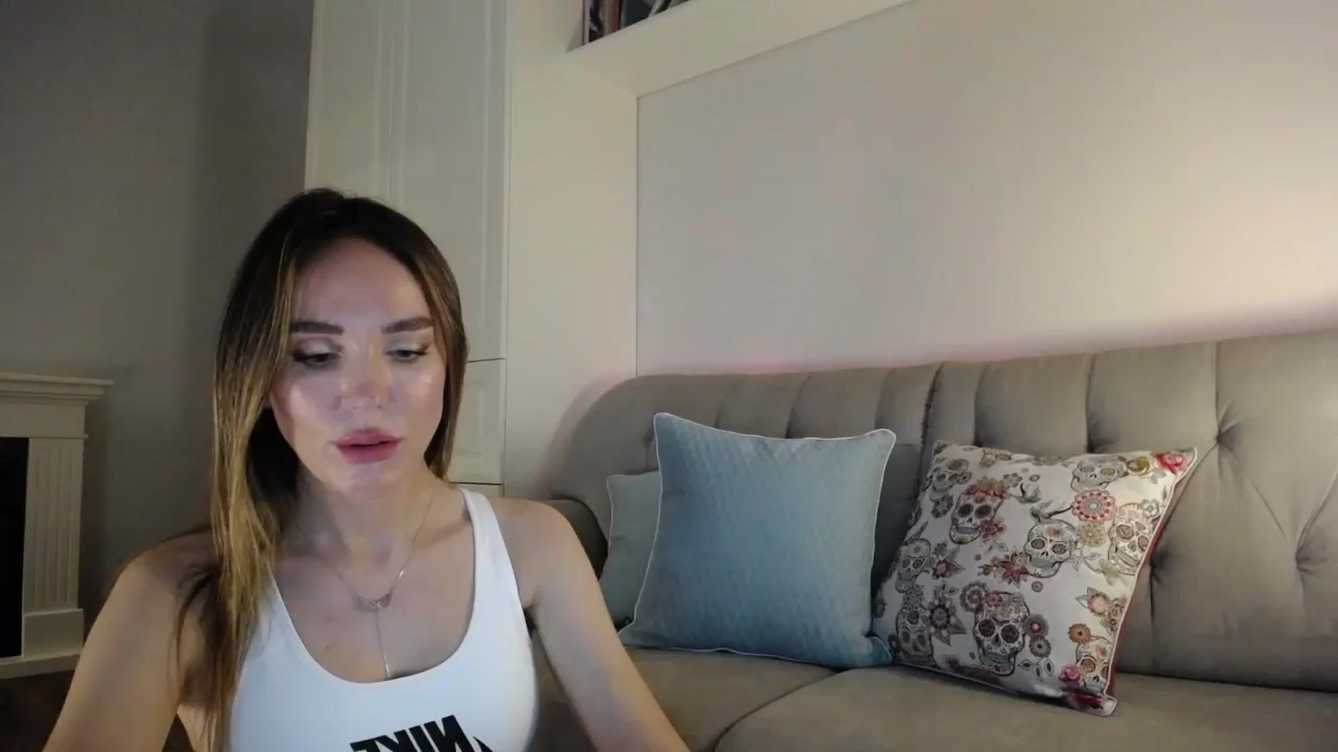 Gallery image thumbnail from Elysewine's myfreecams stream on, 07/07/2024, 03:02 image 2 of 20