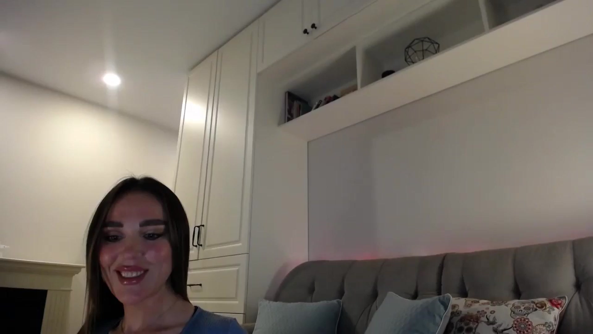 Gallery image thumbnail from Elysewine's myfreecams stream on, 07/13/2024, 05:09 image 3 of 20