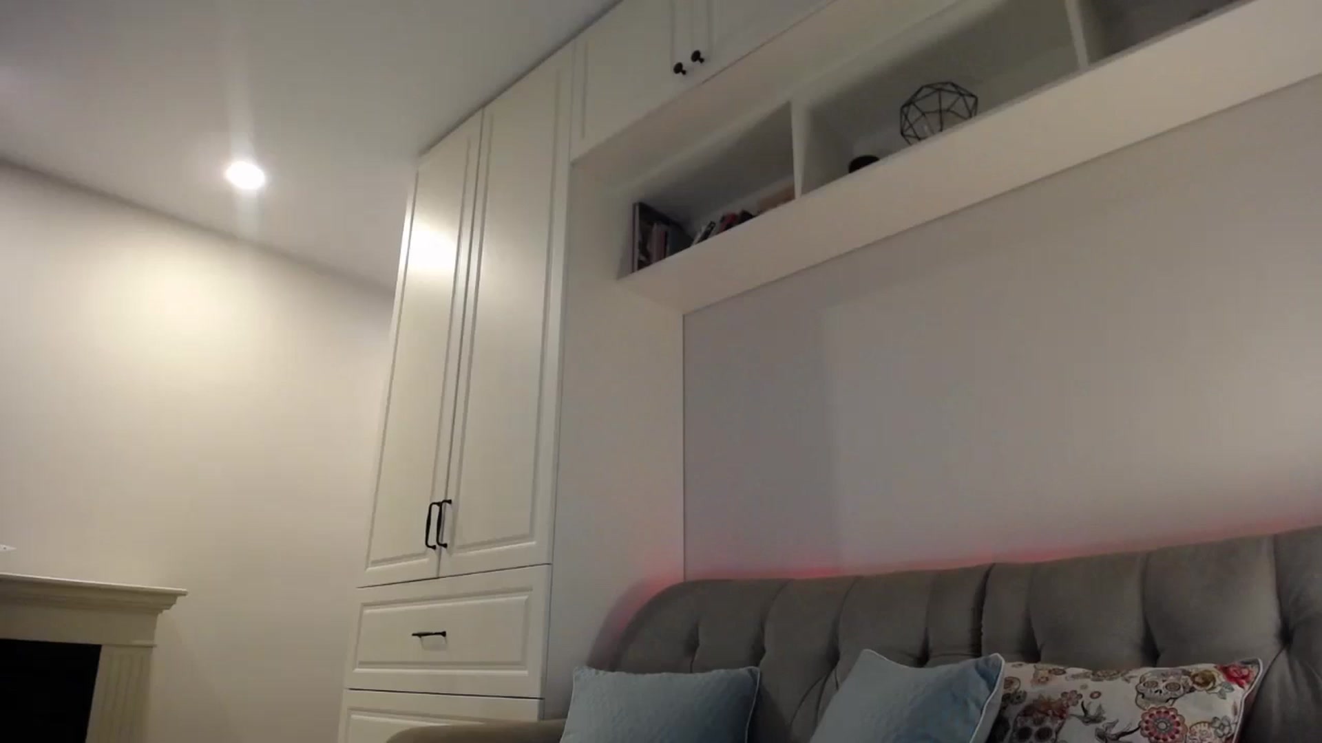 Gallery image thumbnail from Elysewine's myfreecams stream on, 07/13/2024, 05:09 image 2 of 20