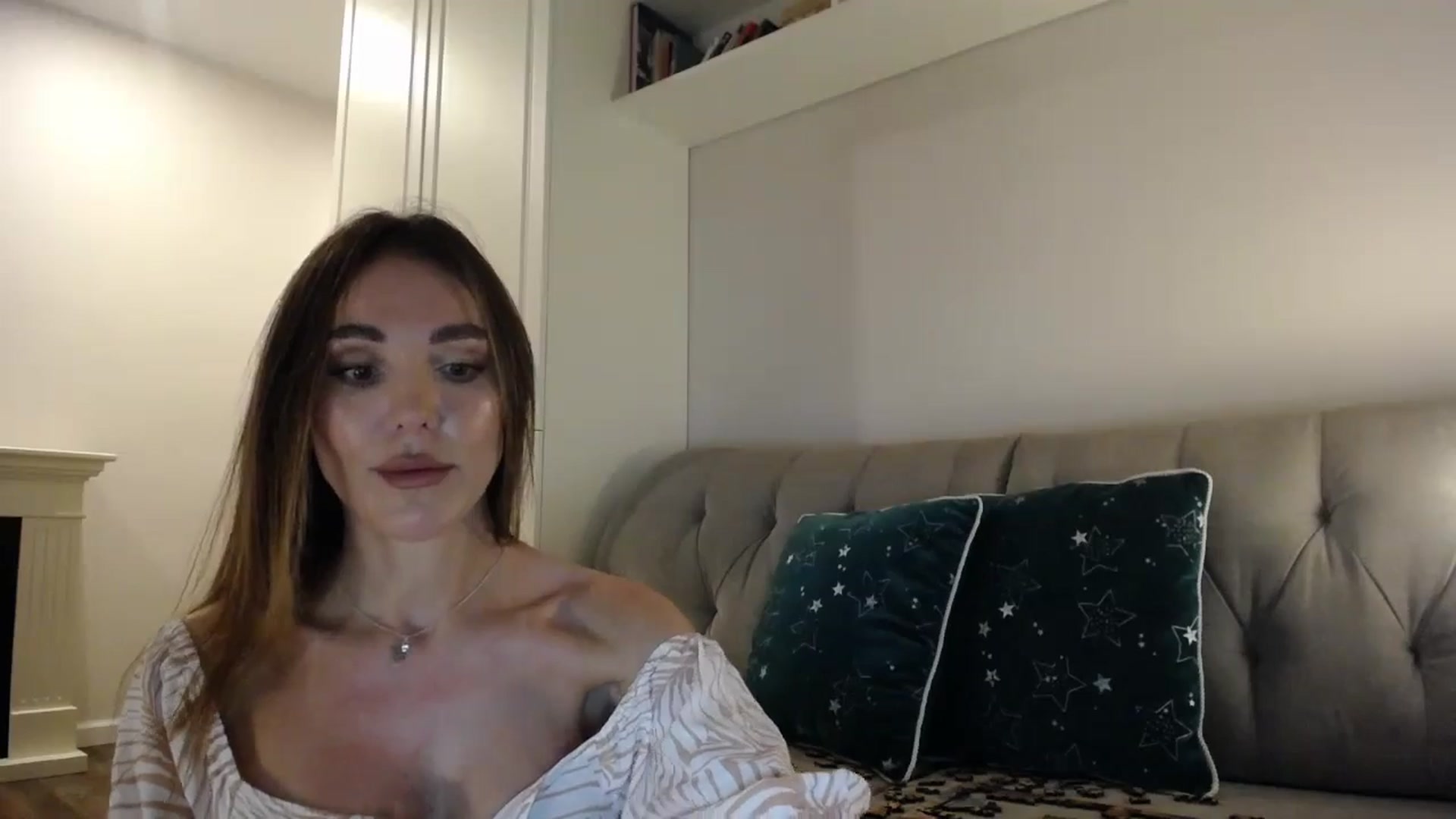 Gallery image thumbnail from Elysewine's myfreecams stream on, 07/27/2024, 05:29 image 7 of 20