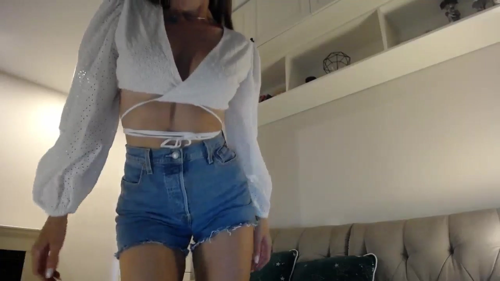 Gallery image thumbnail from Elysewine's myfreecams stream on, 07/29/2024, 02:55 image 8 of 20