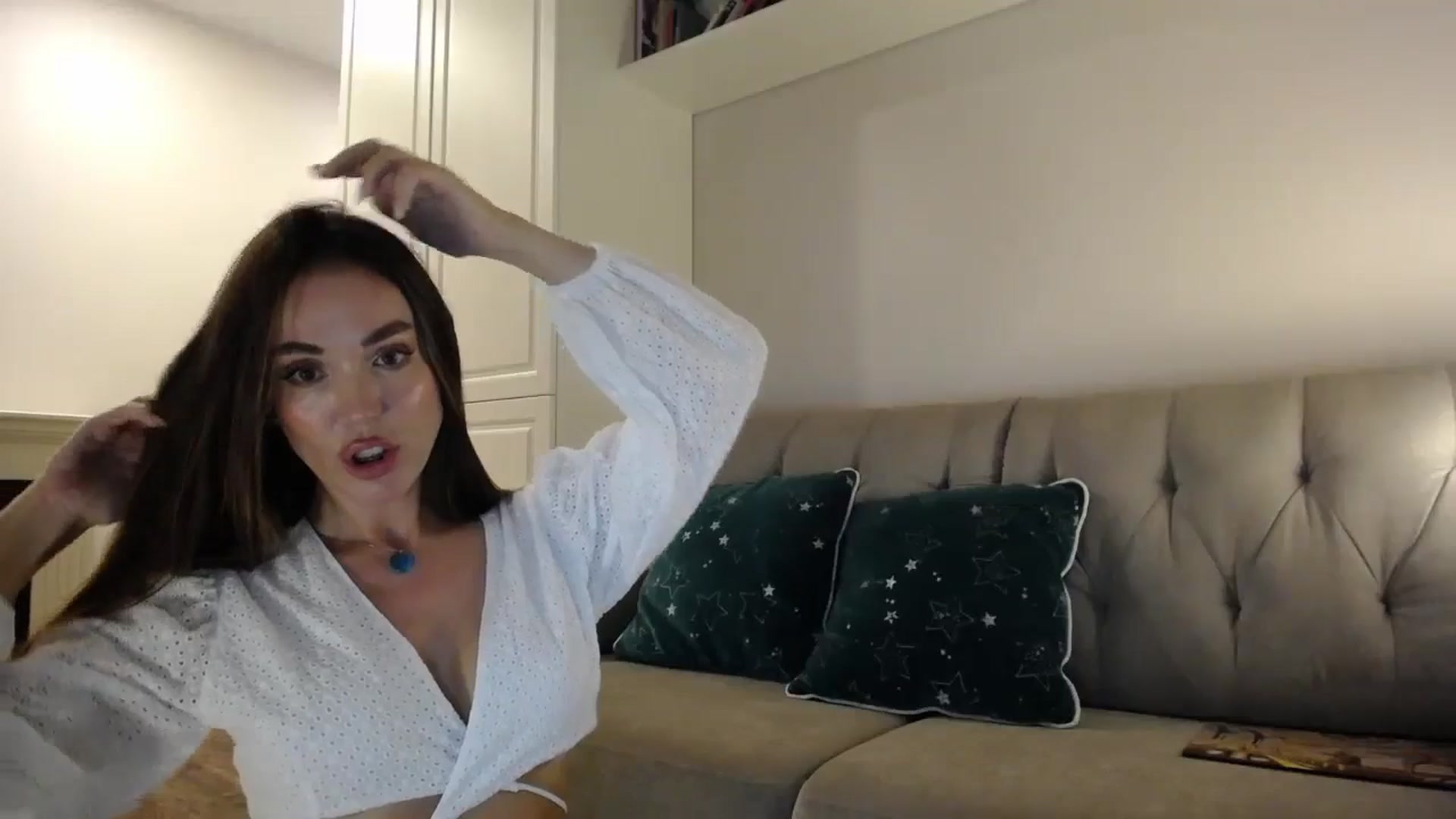 Gallery image thumbnail from Elysewine's myfreecams stream on, 07/29/2024, 02:55 image 13 of 20