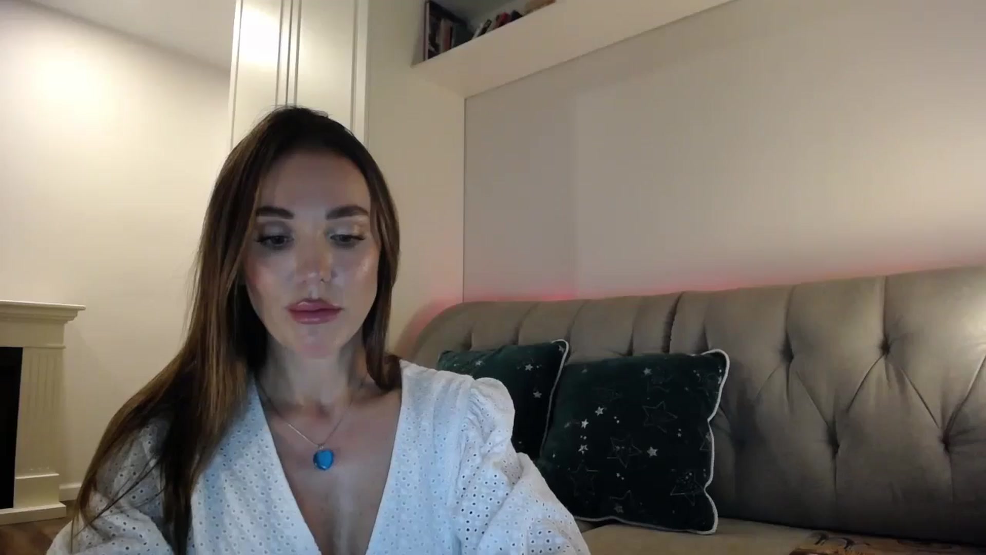 Gallery image thumbnail from Elysewine's myfreecams stream on, 07/29/2024, 02:55 image 1 of 20