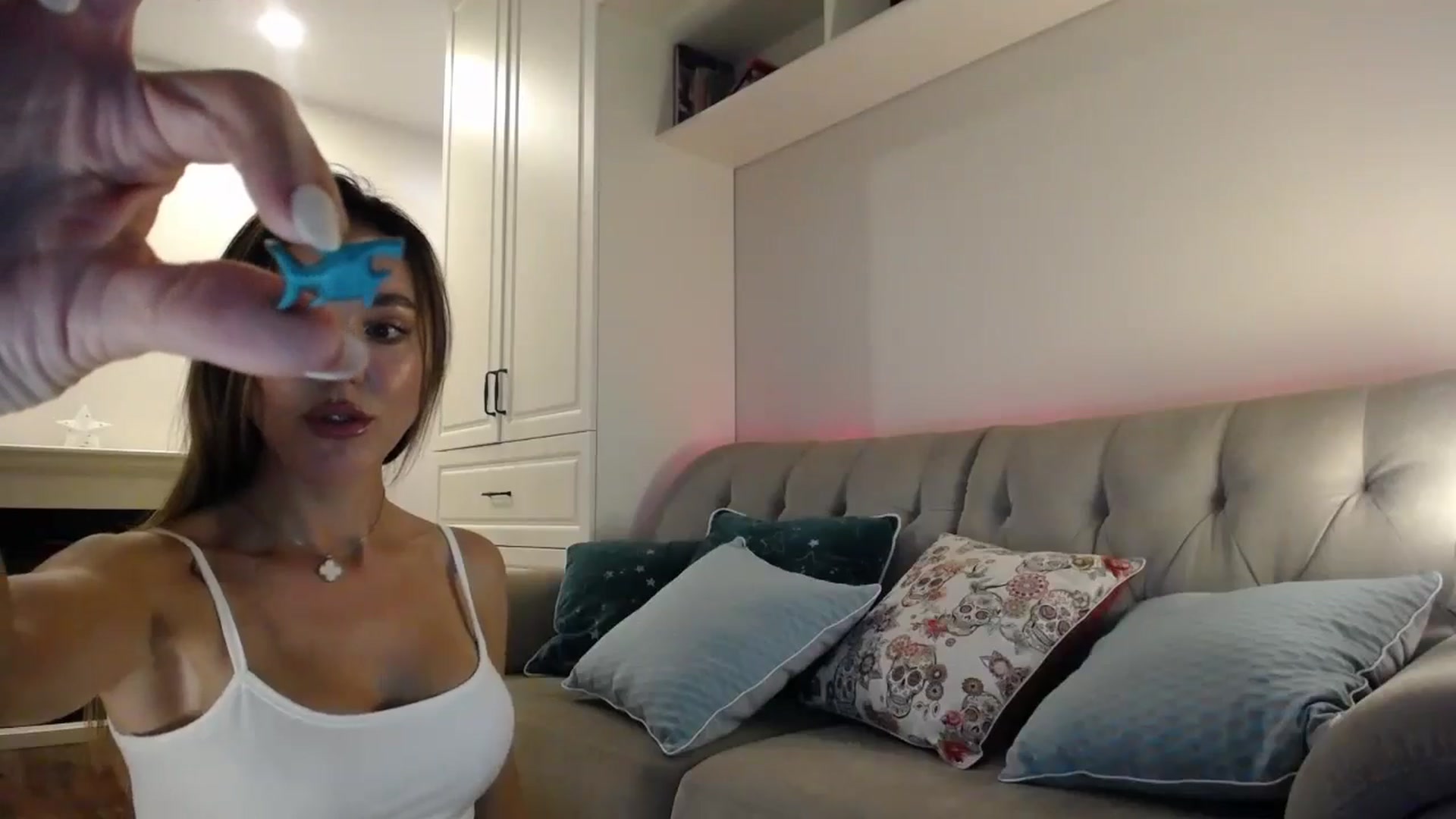 Gallery image thumbnail from Elysewine's myfreecams stream on, 08/17/2024, 05:47 image 20 of 20
