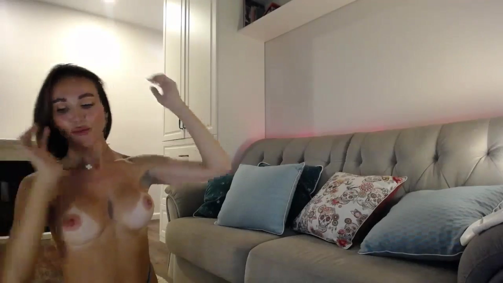 Gallery image thumbnail from Elysewine's myfreecams stream on, 08/17/2024, 06:41 image 19 of 20