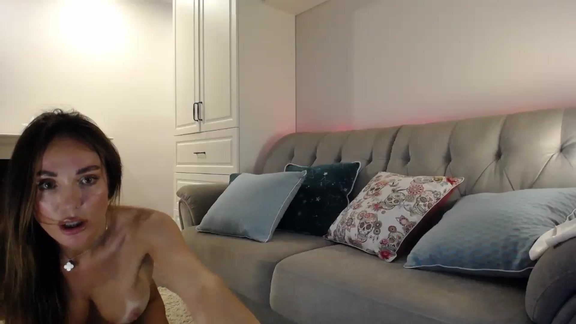 Gallery image thumbnail from Elysewine's myfreecams stream on, 08/17/2024, 07:00 image 10 of 20