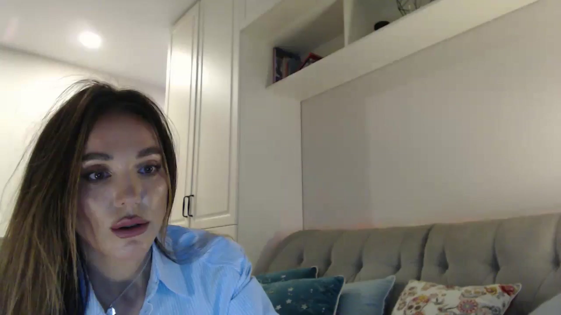 Gallery image thumbnail from Elysewine's myfreecams stream on, 08/18/2024, 06:21 image 9 of 20