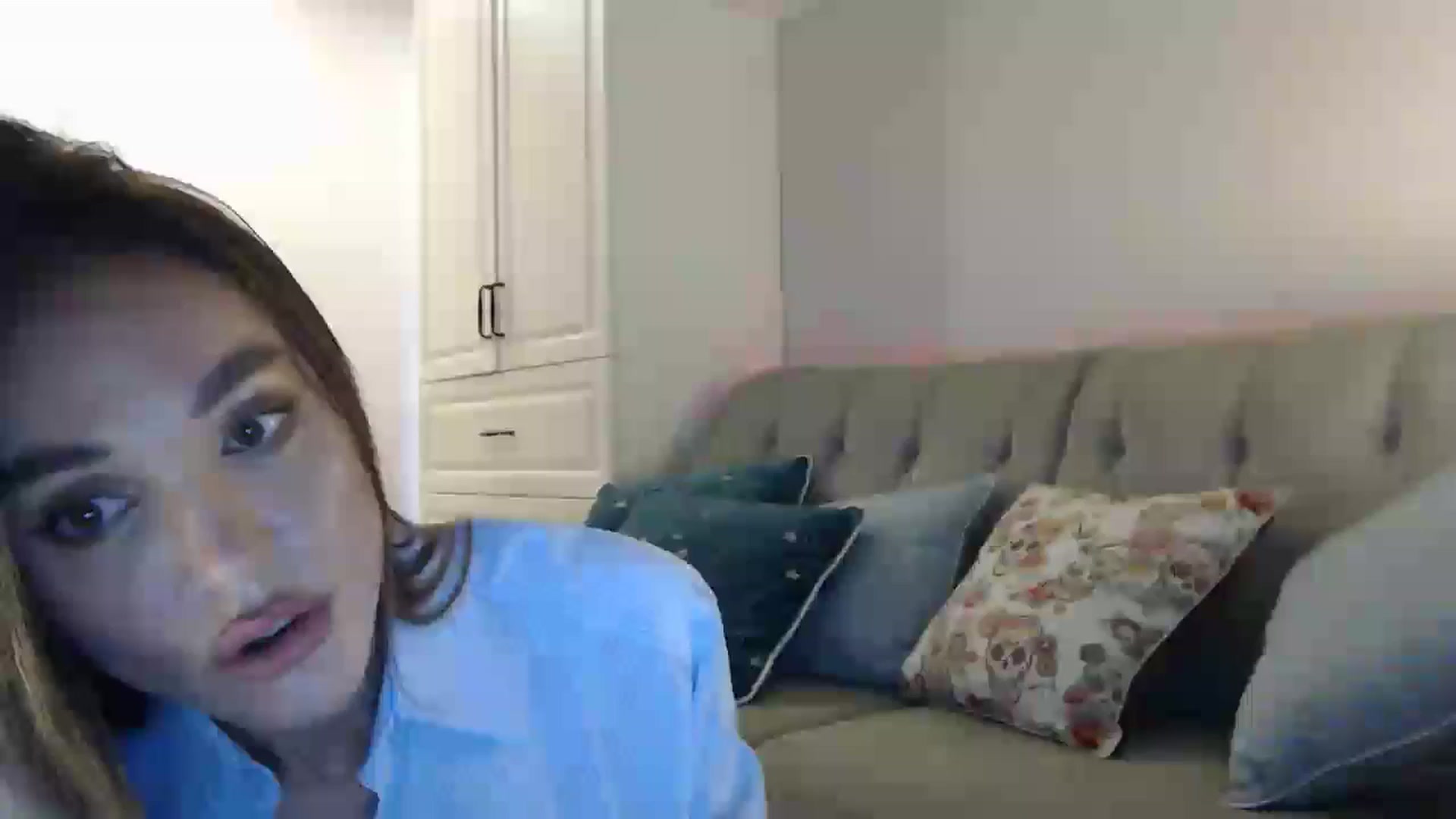 Gallery image thumbnail from Elysewine's myfreecams stream on, 08/18/2024, 06:21 image 2 of 20