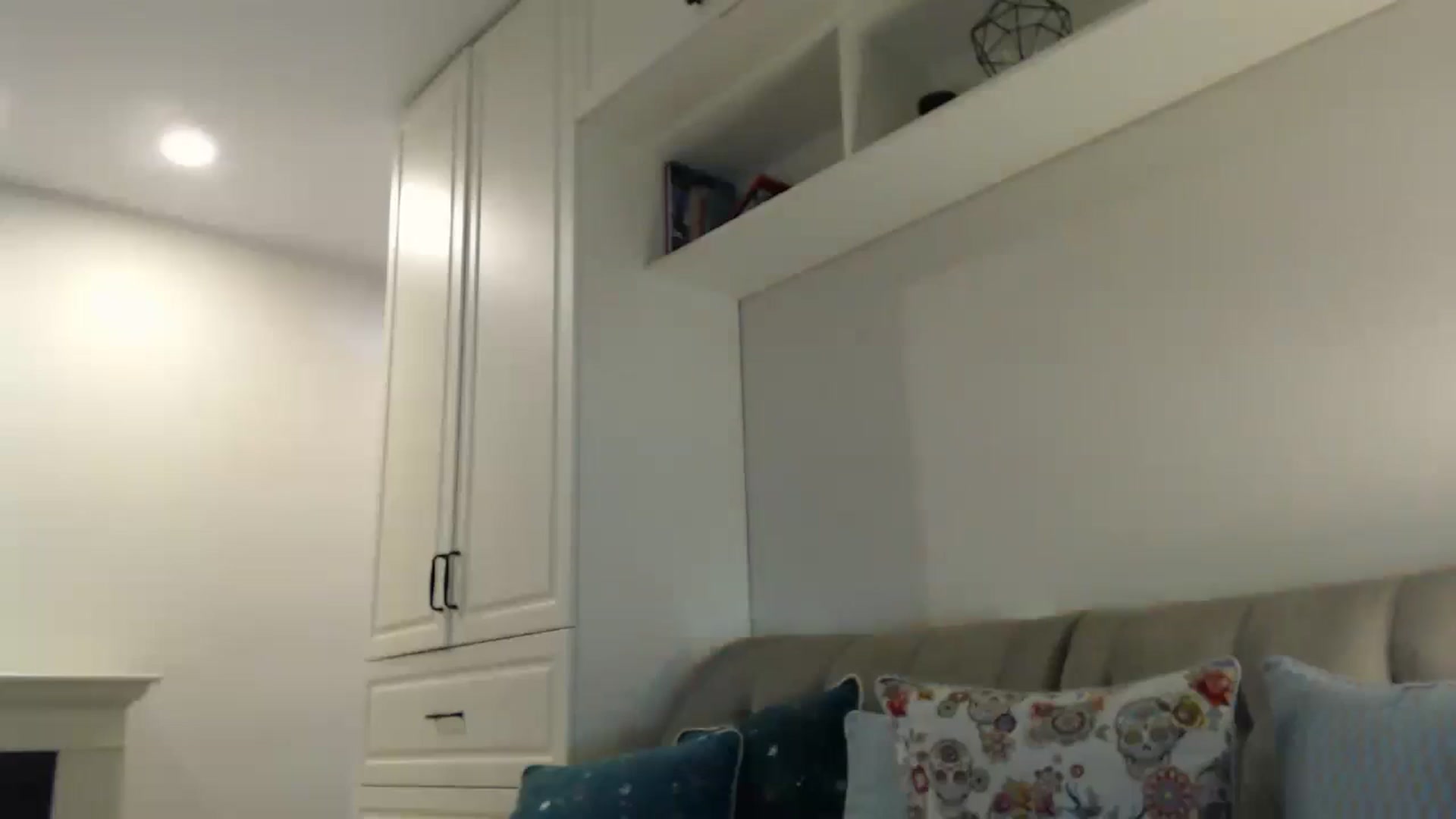 Gallery image thumbnail from Elysewine's myfreecams stream on, 08/24/2024, 06:39 image 5 of 20